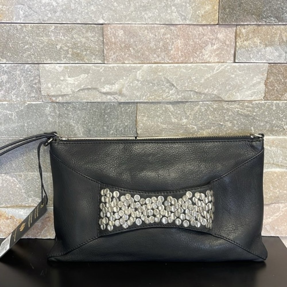 🛍️ Celine Dion Women's Cadence Crossbody Leather Clutch - Picture 6 of 12
